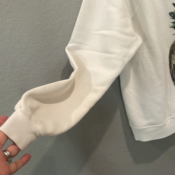 WILDFOX Party Pineapple Disco Ball Sommers Sweater Alabaster - Picture 4 of 8